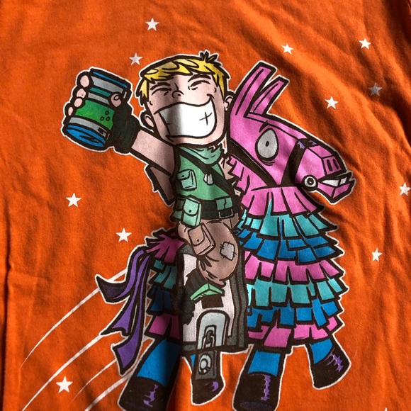 2 Fortnite shirts - Picture 2 of 5